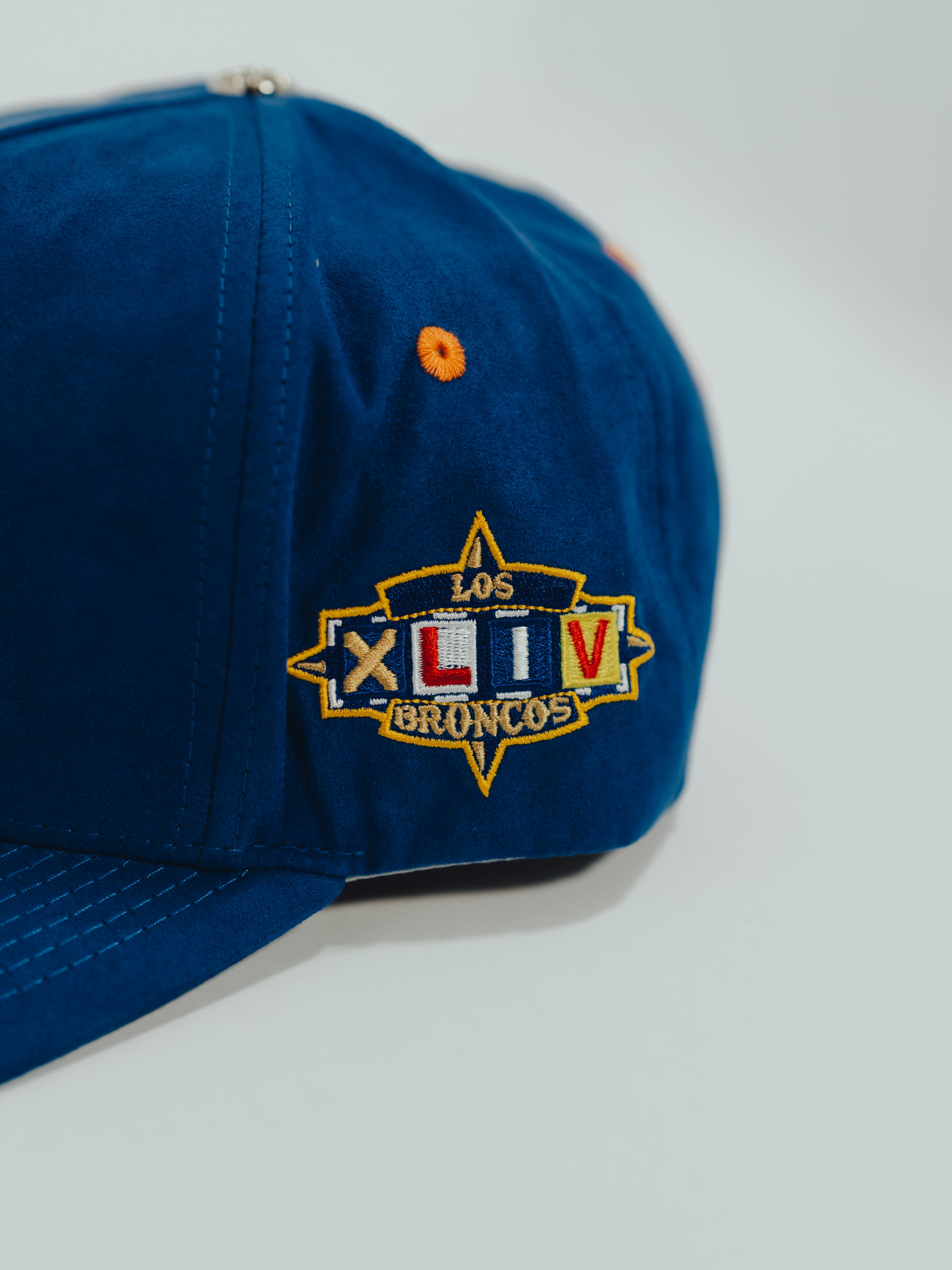 QNP XVII LO$ BRONCOS